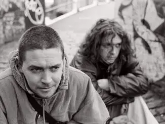 ALBUM REVIEW: MICHAEL HEAD & THE STRANDS - THE MAGICAL WORLD OF THE STRANDS 1