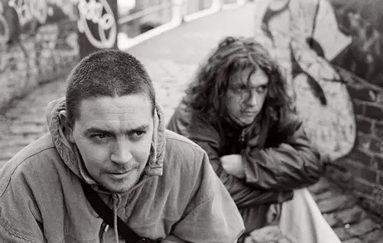 ALBUM REVIEW: MICHAEL HEAD & THE STRANDS - THE MAGICAL WORLD OF THE STRANDS 1