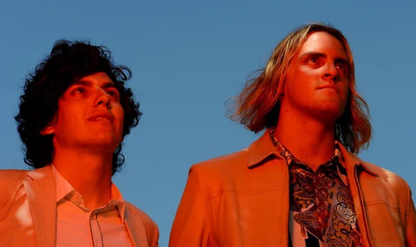 EP REVIEW: THE LIVING STRANGE - 2 AM Freak Show 