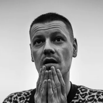 XS NOIZE – Unsigned Showcase #4 - DRAWNSWORD 