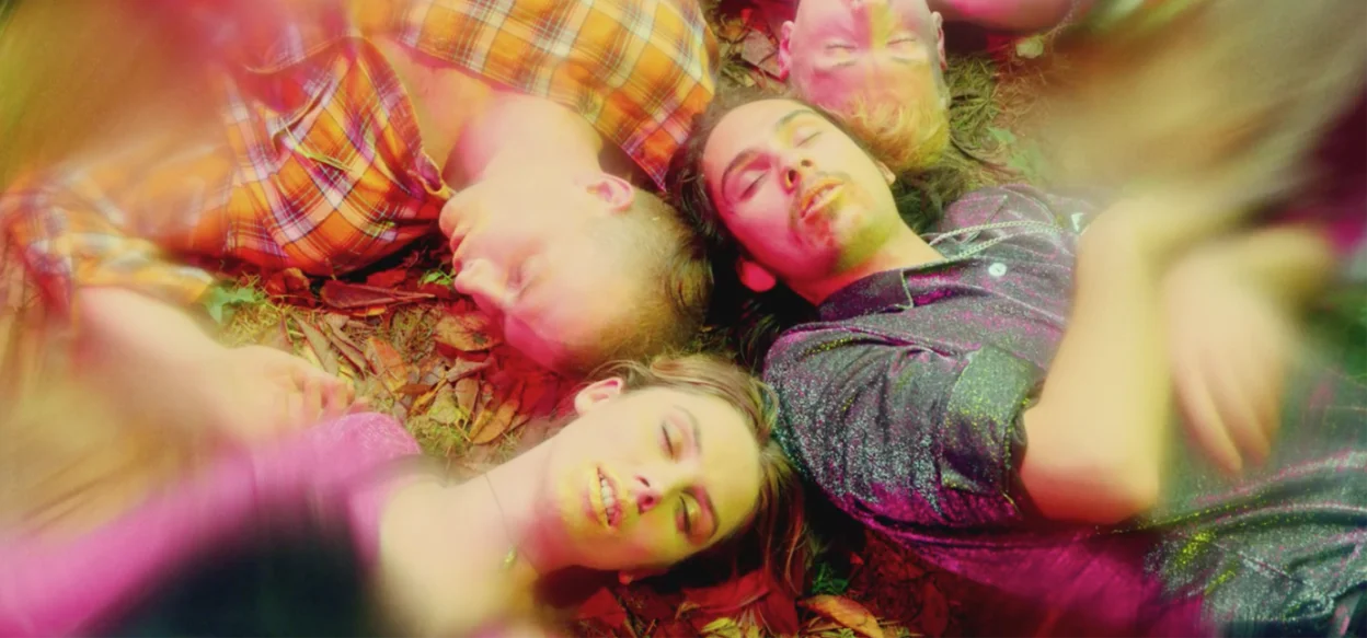 WOLF ALICE - unveil new video for 'Freazy'