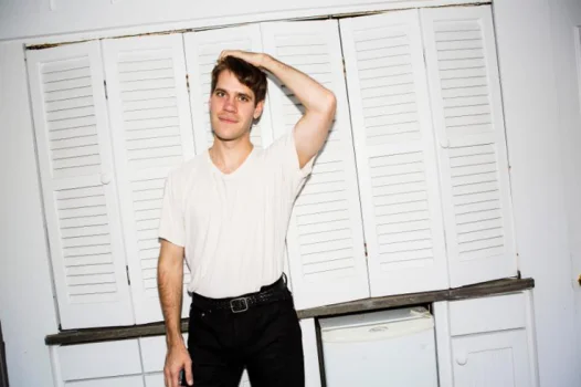 PORCHES PREMIERES VIDEO FOR