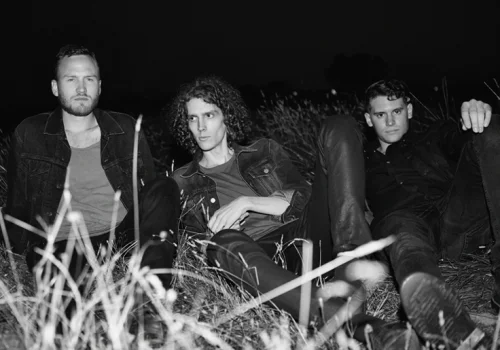 TRACK OF THE DAY: EVERYWHERE - 'Shades At Night'