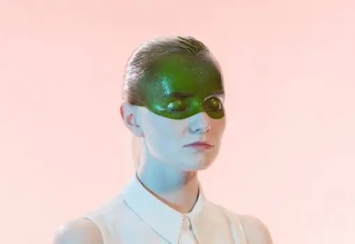 TRACK OF THE DAY:  THE HEARING - BACKWARDS (video) 