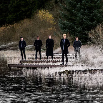GARY MOORE of THE MIRROR TRAP tells us about the best music coming out of DUNDEE, SCOTLAND 
