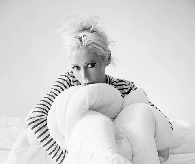 INTERVIEW: WENDY JAMES talks about her new album 'THE PRICE OF THE TICKET' 1