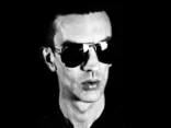 RICHARD ASHCROFT - Announces new single 'Hold On' - Listen