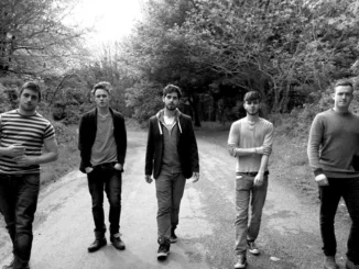 Track Of The Day: 5 Dollar Shakes - Auxiliary Love