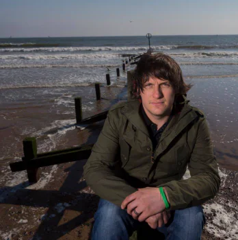 Michael Forsyth & The Amber Haze - Escape the World - Listen 