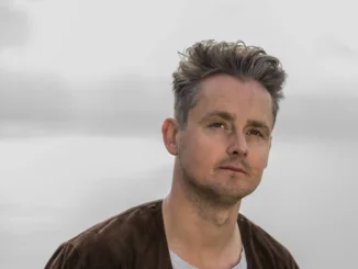 Keane Lead Singer Tom Chaplin Announces Solo Album
