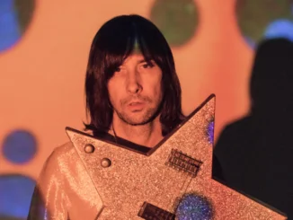 PRIMAL SCREAM Announce 18 date UK & Irish Tour For Autumn 2016 + New Single 'Feeling Like A Demon Again'