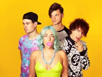 VUKOVI share new single 'Weirdo' - LISTEN