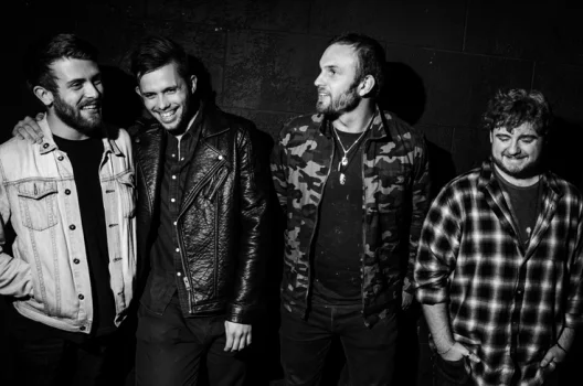 Listen to HAMBURG a new track from BILLY BIBBY & THE WRY SMILES 