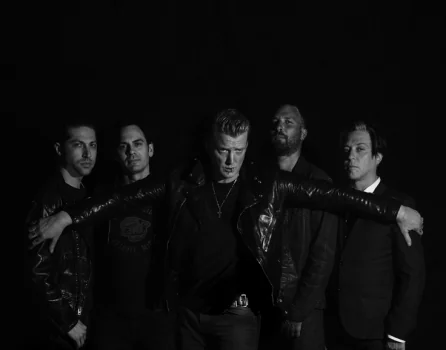 QUEENS OF THE STONE AGE announce their Irish return as part of the Villains World Tour at 3Arena, Dublin 