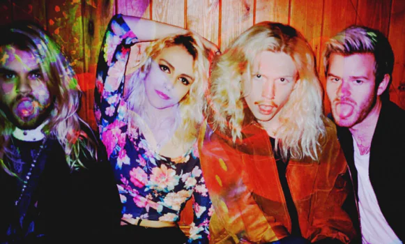 SWIMMING GIRLS share brand new track '2 Kids' - Listen Now! 