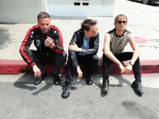 MUSE - Reveal artificial intelligence and machine learning video for current single ‘DIG DOWN’