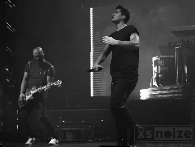 LIVE REVIEW: The Script - Millennium Forum, Derry, N.Ireland 82 xsnoize.com