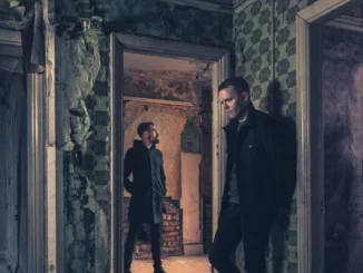 THE SLOW READERS CLUB - Release powerful new single 'Lunatic' ahead of major Autumn UK tour