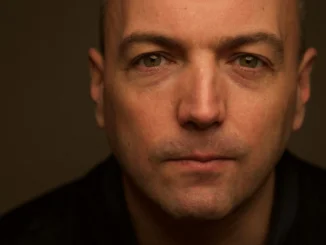 VIDEO EXCLUSIVE: John Reynolds - 'High and Dry' - Watch Now! 1