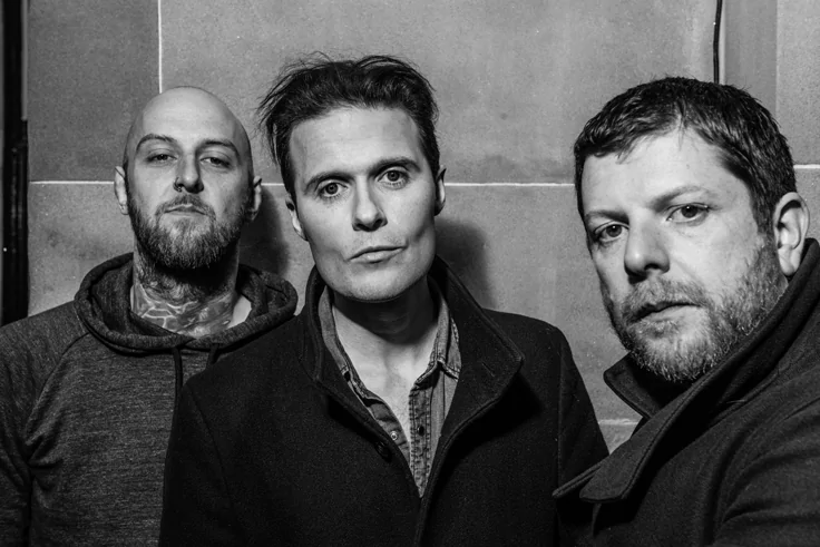 THE FRATELLIS Share Video For New Single 'Stand Up Tragedy' - Watch Now! 