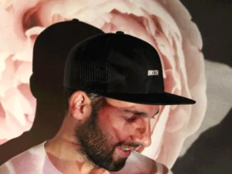 Enigmatic South London artist &around Shares new tropical pop tune 'Without Your Love' 82 Enigmatic South London artist &around Shares new tropical pop tune 'Without Your Love'