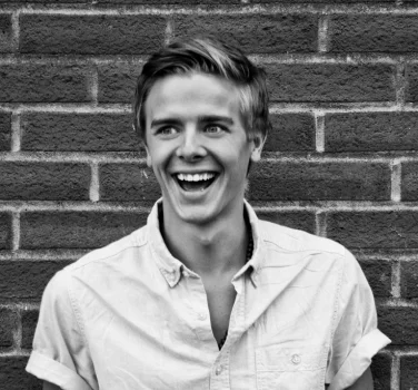 LUKE GODFREY to release debut EP, 'Brainwashed' in May - Listen to track 