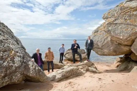 TEENAGE FANCLUB announce vinyl reissues and 'Creation Records Years' tour