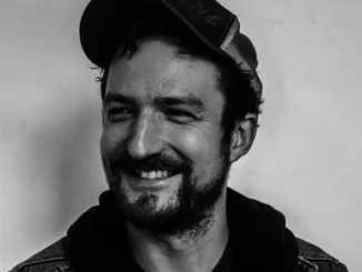 ALBUM REVIEW: Frank Turner - 'Be More Kind'