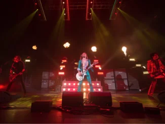 THE DARKNESS release new live track 'Solid Gold' - Listen Now