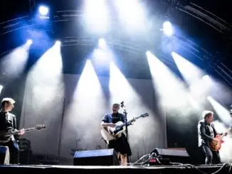 LIVE REVIEW: Travis Sing Sing Sing in Belfast 1