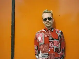 TRACK PREMIERE: Mr. Koifish - 'The End'