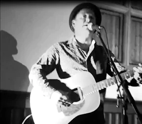 LIVE REVIEW: Mark Chadwick (Levellers) - Trowbridge Town Hall Arts, 19/10/2018