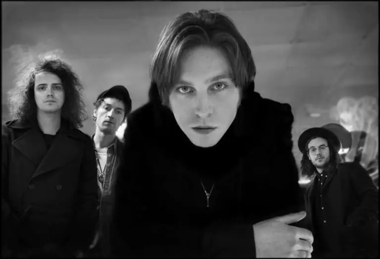 CATFISH AND THE BOTTLEMEN reveal 'Longshot' their first new music in three years ahead of UK Arena Tour 