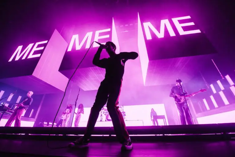 LIVE REVIEW: The 1975 rock Belfast's SSE Arena 1