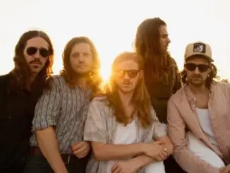 Ten Fé Unveil New Song "Here Again" From Upcoming New Album 1