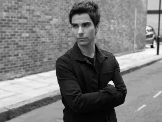 Stereophonics frontman KELLY JONES announces rare series of intimate UK solo shows for summer 2019
