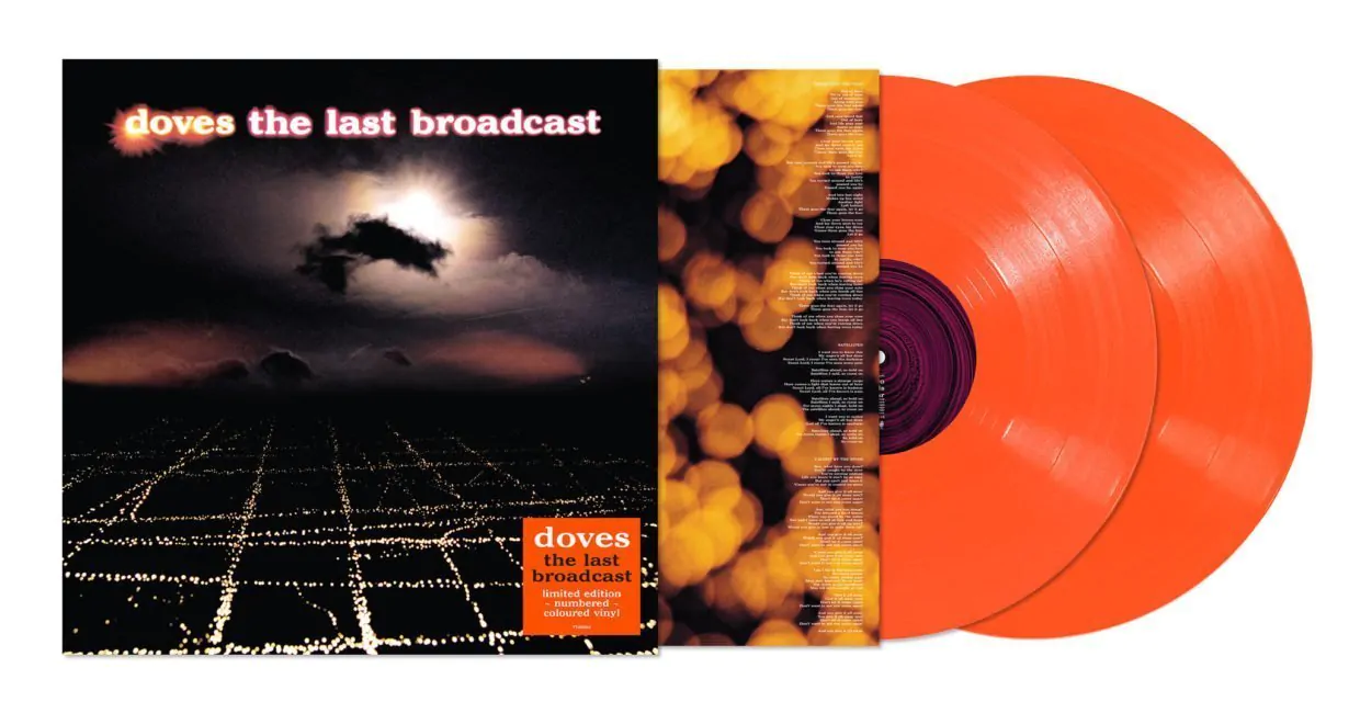 D O V E S - Announce Limited, Coloured Vinyl Reissues Of Their
