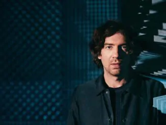 INTERVIEW: Snow Patrol frontman Gary Lightbody on Ward Park 3 - "We wanted to complete the hat trick." 1