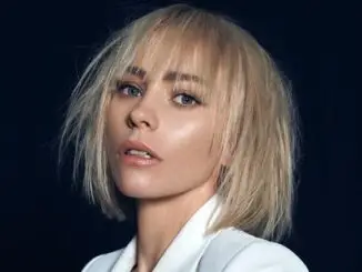 OLYMPIA - Announces New Album: 'FLAMINGO' - Listen to New Single: 'Hounds' 1