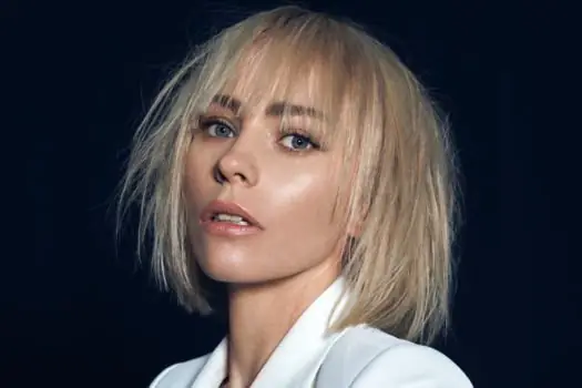 OLYMPIA - Announces New Album: 'FLAMINGO' - Listen to New Single: 'Hounds' 1