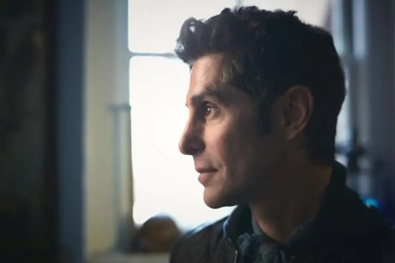 PERRY FARRELL Shares "Machine Girl" from his highly anticipated solo album - Listen Now 