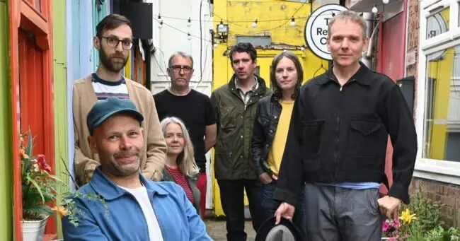BELLE AND SEBASTIAN Announce 'Days of the Bagnold Summer' Soundtrack - Listen to First Single 2