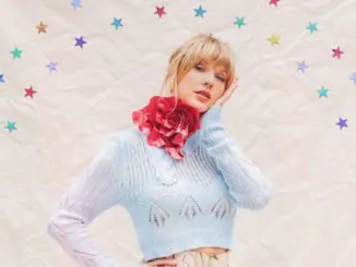 TAYLOR SWIFT surpasses 1 million albums in China in first week