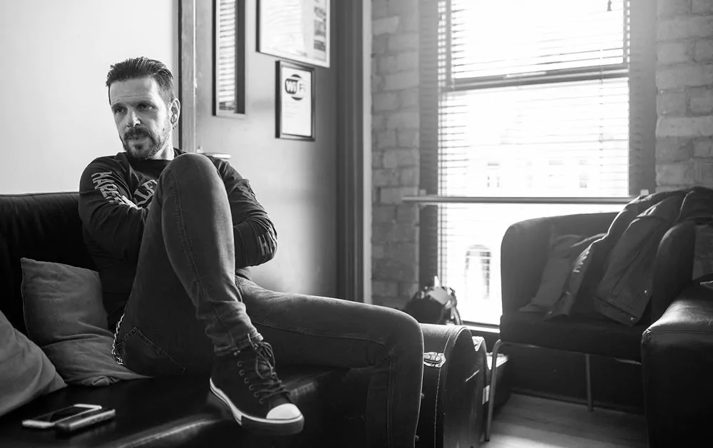 INTERVIEW: RICKY WARWICK on new BLACK STAR RIDERS album - "We wanted to shake things up a bit" 82 ricky warwick