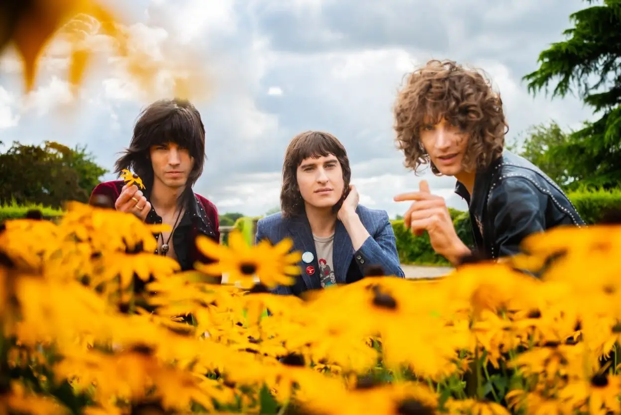 TEMPLES Share New Track 