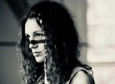 Northern Irish artist AMY MONTGOMERY shares 'Season Of The Witch' video 