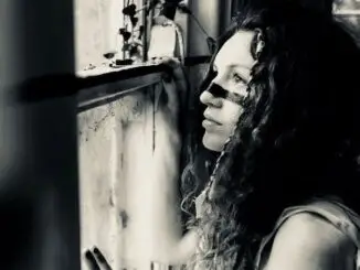 INTERVIEW: Amy Montgomery - "I enjoy sharing my energy with people, and touching hearts with my music"