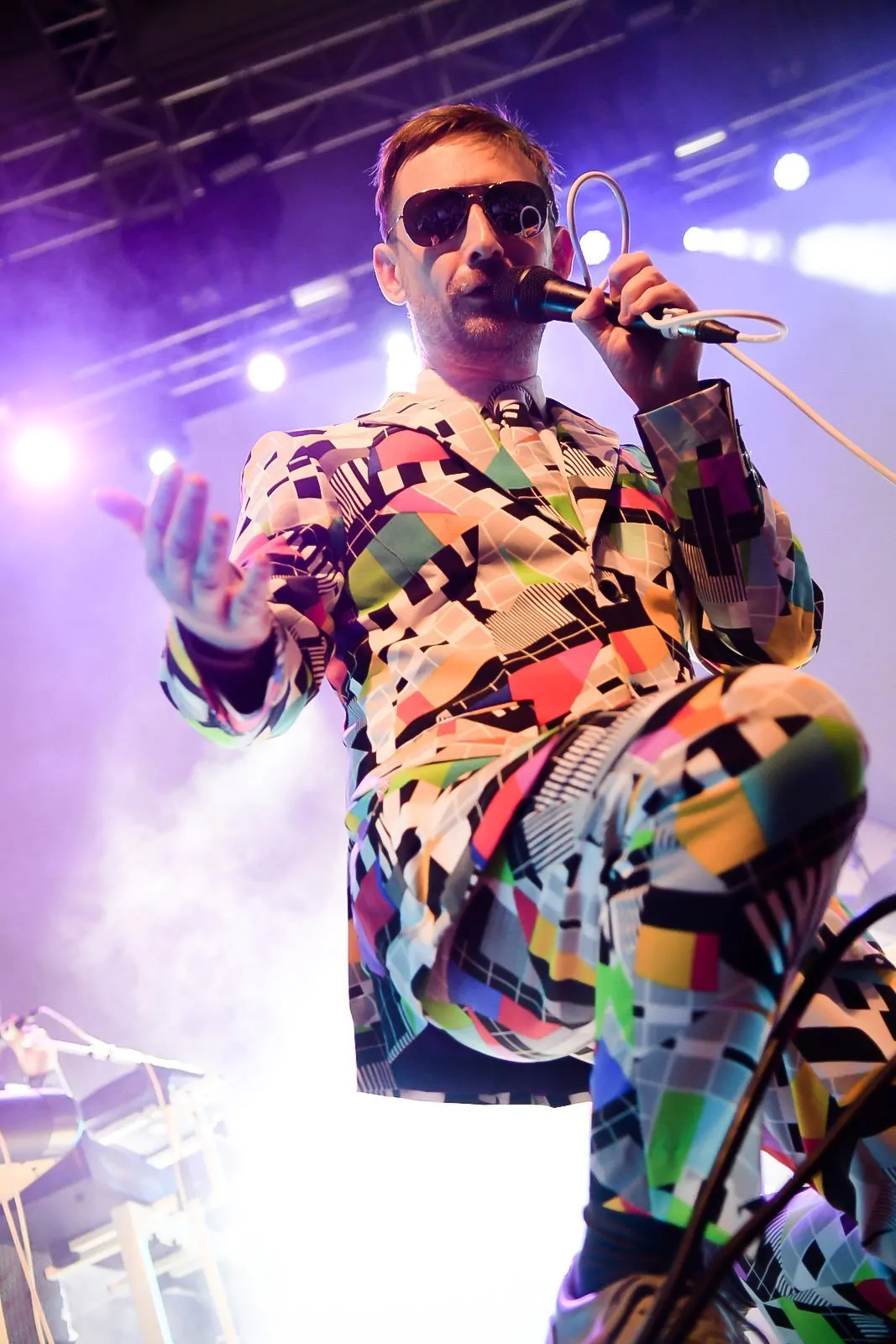 IN FOCUS// A Photographic Review of 2019 86 IN FOCUS// The Divine Comedy @ Belfast, Ulster Hall, 7th October