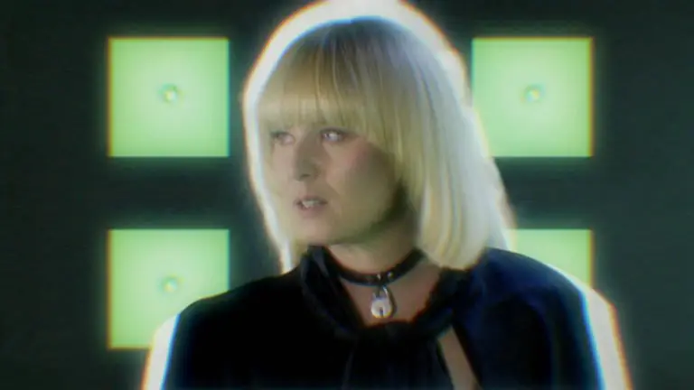 RÓISÍN MURPHY shares video for 'Narcissus' - Watch Now 