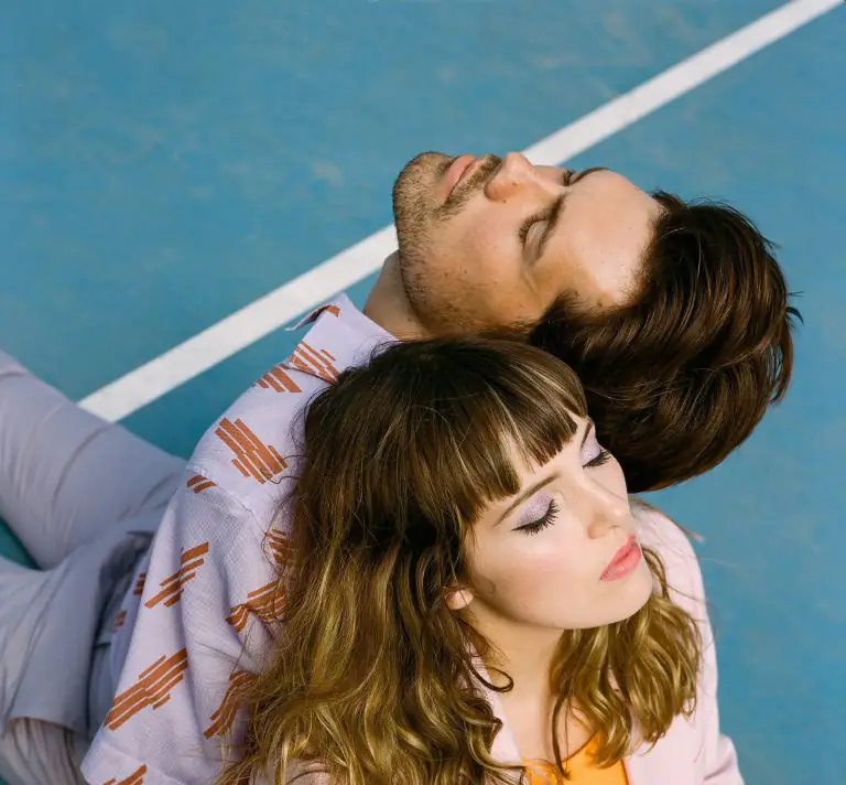 OH WONDER release video for new single 'Happy' - Watch Now 